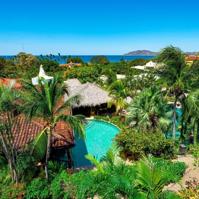 Jardin del Eden Boutique Hotel Hotels near Banana Surf Club