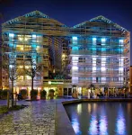 Holiday Inn Express Paris - Canal de La Villette Hôtels à : Paris
