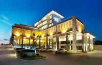 Hotel Santika Banyuwangi Hotel dekat MASJID PATOMAN BARAT