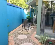 Cha Private Apts Diamond Beach Hotels in Mermaid Beach