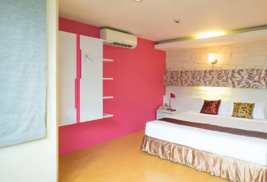 ห้องดีลักซ์ วิวเมือง