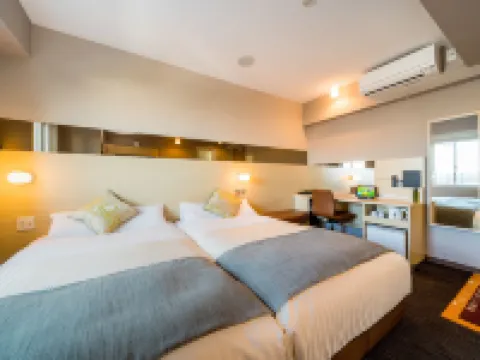 Super Hotel Premier Musashi Kosugi Ekimae Hotels in 