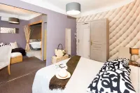Logis Hôtel la Magnanerie - Côté Bistro Hotels in Les Mees