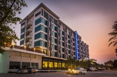 Alvarez Hotel