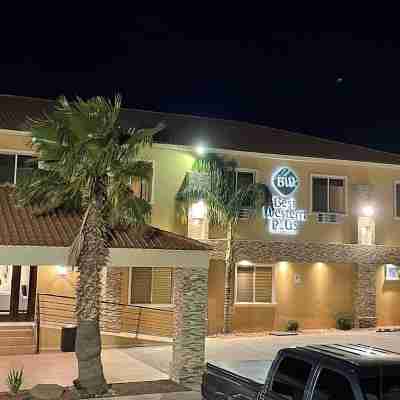 Best Western Plus Chihuahua Aeropuerto Hotel Exterior