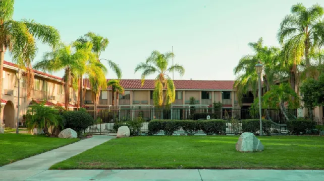 モーテル 6 アナハイム ヒルズ