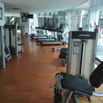 Queens Service Suite at Swiss Garden Residences Fitness & Recreational Facilities