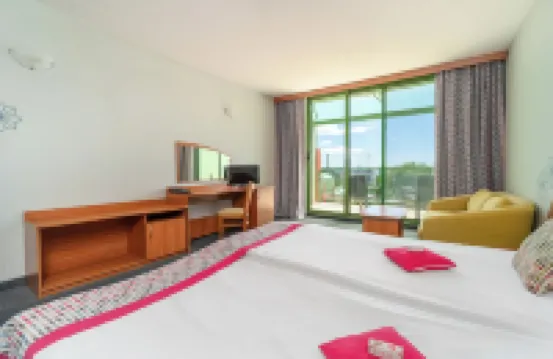 MPM Hotel Kalina Garden - All Inclusive のホテル