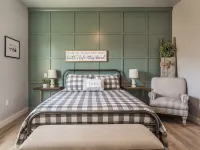 Madison Square Hotels near Austin Park