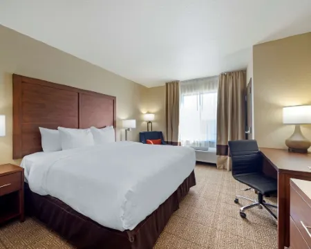 Comfort Inn & Suites Harrah Hotels in Oklahoma County
