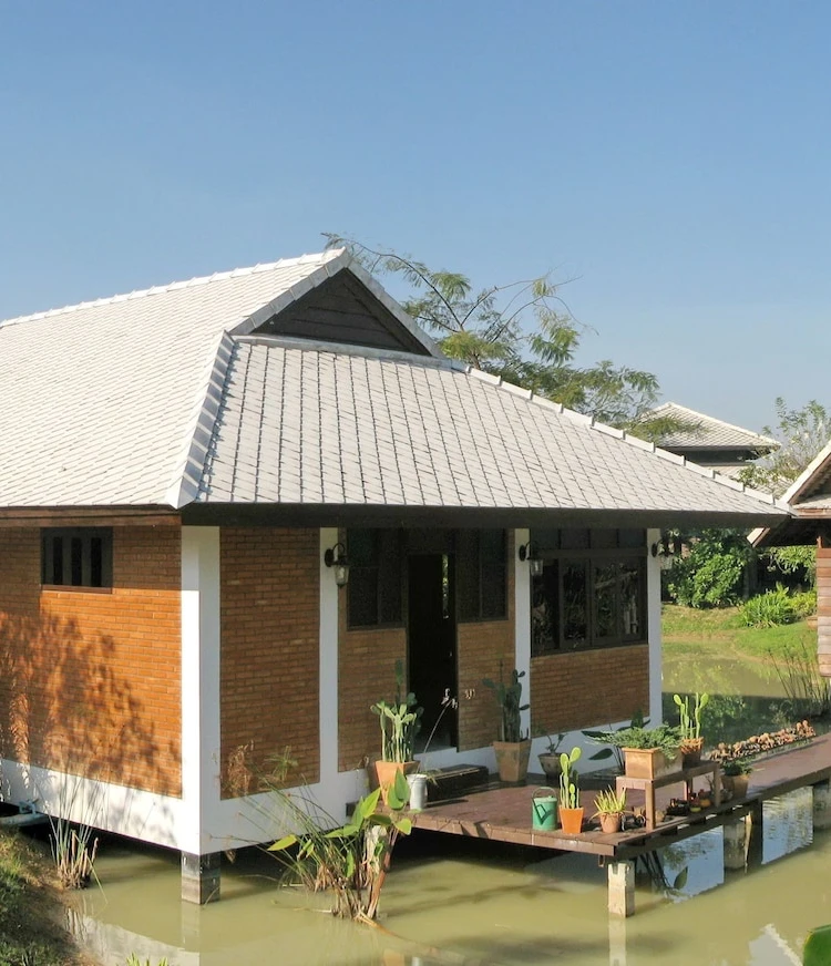 รูปภาพของบ้านชายทุ่ง