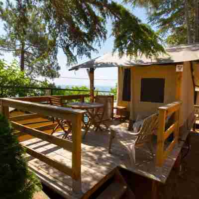 Camping Bungalows El Far Hotel Exterior