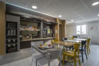 B&B Hôtel Orange - petit déjeuner