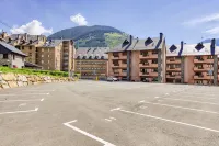 Hotel Viella - Parking