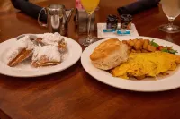 The Roosevelt New Orleans, A Waldorf Astoria Hotel - Breakfast