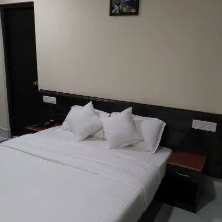 Tropical Suites