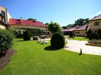 Hotel Gem Hotels near Pergola