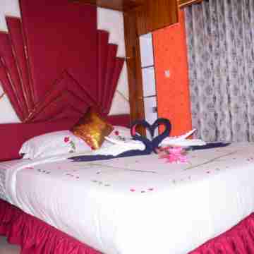 Hyperion Sea View Rooms