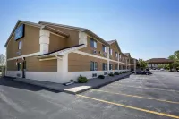 Quality Inn Monee I-57 Hotels near Beecher,IL Park