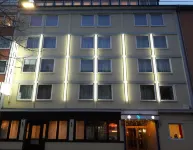 City Hotel by Celina