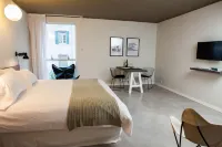 Babel Studios Hotel a 