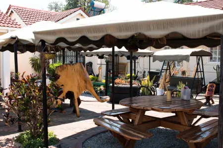 Mpofu Guest House