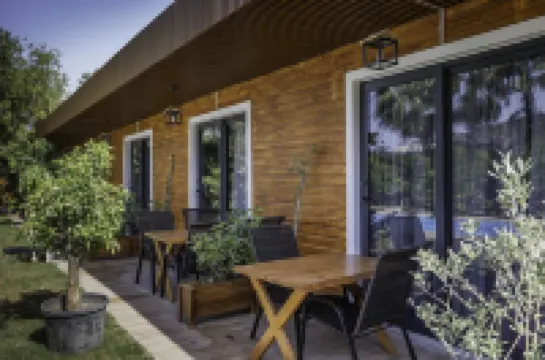 โรงแรม เทอร์รา การ์เดน