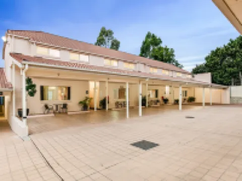 Villa Nova Motel Hotels in South Toowoomba