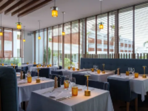 Malibu Foz Hotel - la Maison Younan Hotels in Figueira da Foz