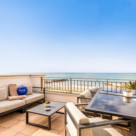 Sitges Group Ocean