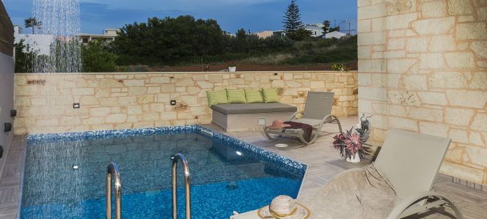 Villa Sirocos Hotels in Stalos