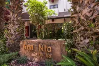 Nita by Vo Luxury Hotel - Rooftop Pools