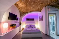 Petros Room Camere Hotel dekat Arechis Castle