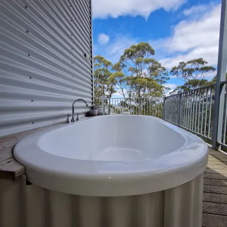 Huon Bush Retreats