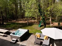 Comfortable Family and Friends House with Wellness