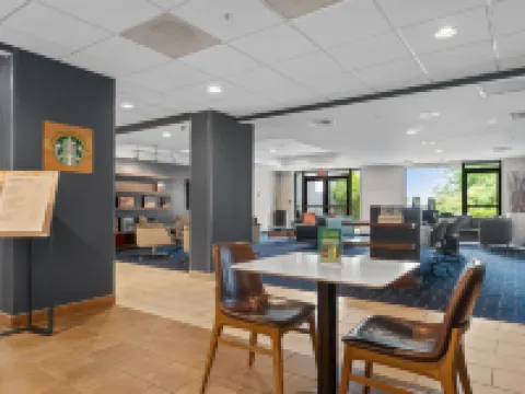 コートヤード・バイ・マリオット・バーリントン・ウィリストン ウィリストンのホテル