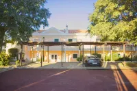 Cegonha Country Club Hotels in Куартейра