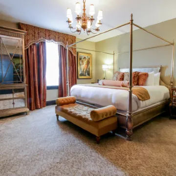 The Detroit Club Hotels near Campus Martius Park