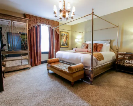 The Detroit Club Hotels in Detroit