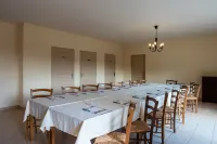 Domaine de la Courbe Hôtel & Spa Hotels in Le Lude