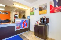 โมเทล 6 เมซานอร์ท