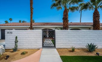 Mountain View Mid-Century