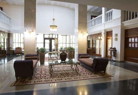 3. 아티라우 다스탄..