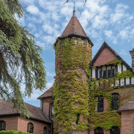 Careys Manor Hotel & SenSpa