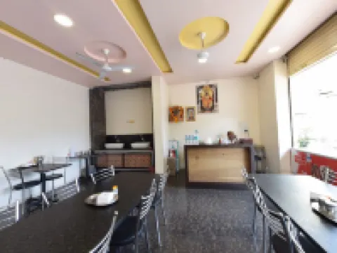 Hotel Radhika Inn Hotels in Trimbak