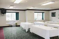 FairBridge Inn & Suites DuPont Hotels in DuPont