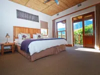 At the Woods Guest House Hotels in Stormsrivier