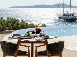 The Coast Bill & Coo -The Leading Hotels of the World
