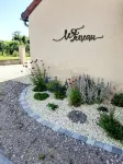 Le Feneau Hotel a Creuzier-le-Neuf