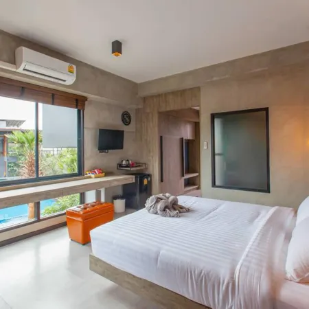 Loft Mania Boutique Hotel